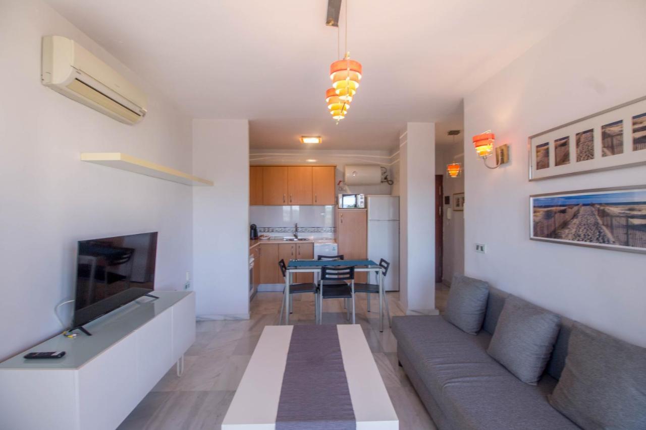 Santa Amalia 43 By Ivi Real Estate Apartment ตอร์เรโมลิโนส ภายนอก รูปภาพ