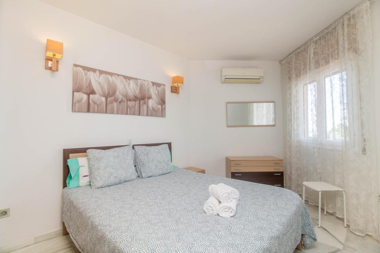 Santa Amalia 43 By Ivi Real Estate Apartment ตอร์เรโมลิโนส ภายนอก รูปภาพ