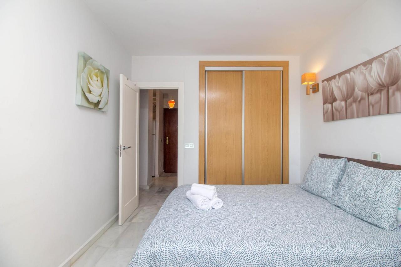 Santa Amalia 43 By Ivi Real Estate Apartment ตอร์เรโมลิโนส ภายนอก รูปภาพ